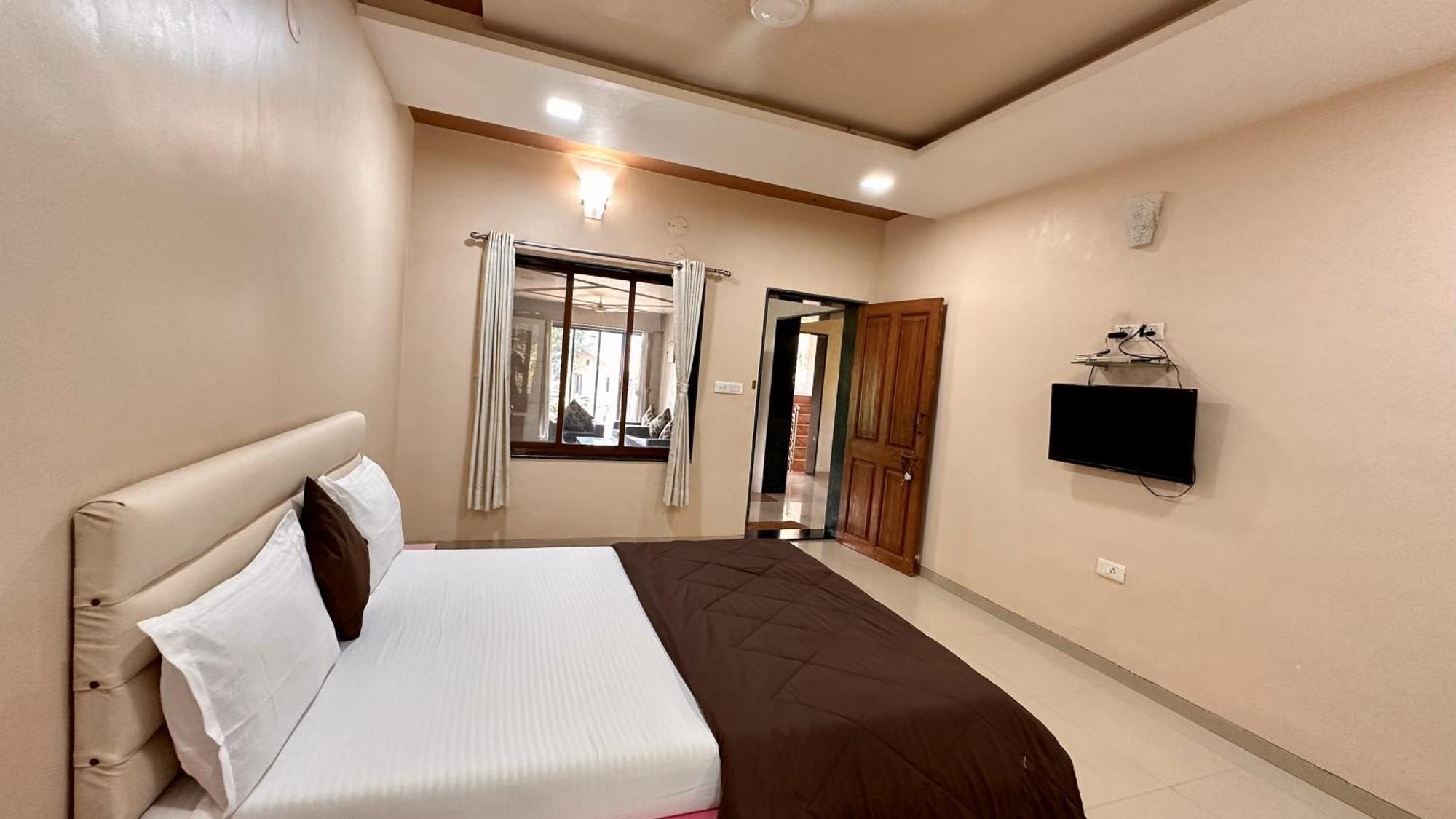 Coral Bay Villa Kashid 外观 照片