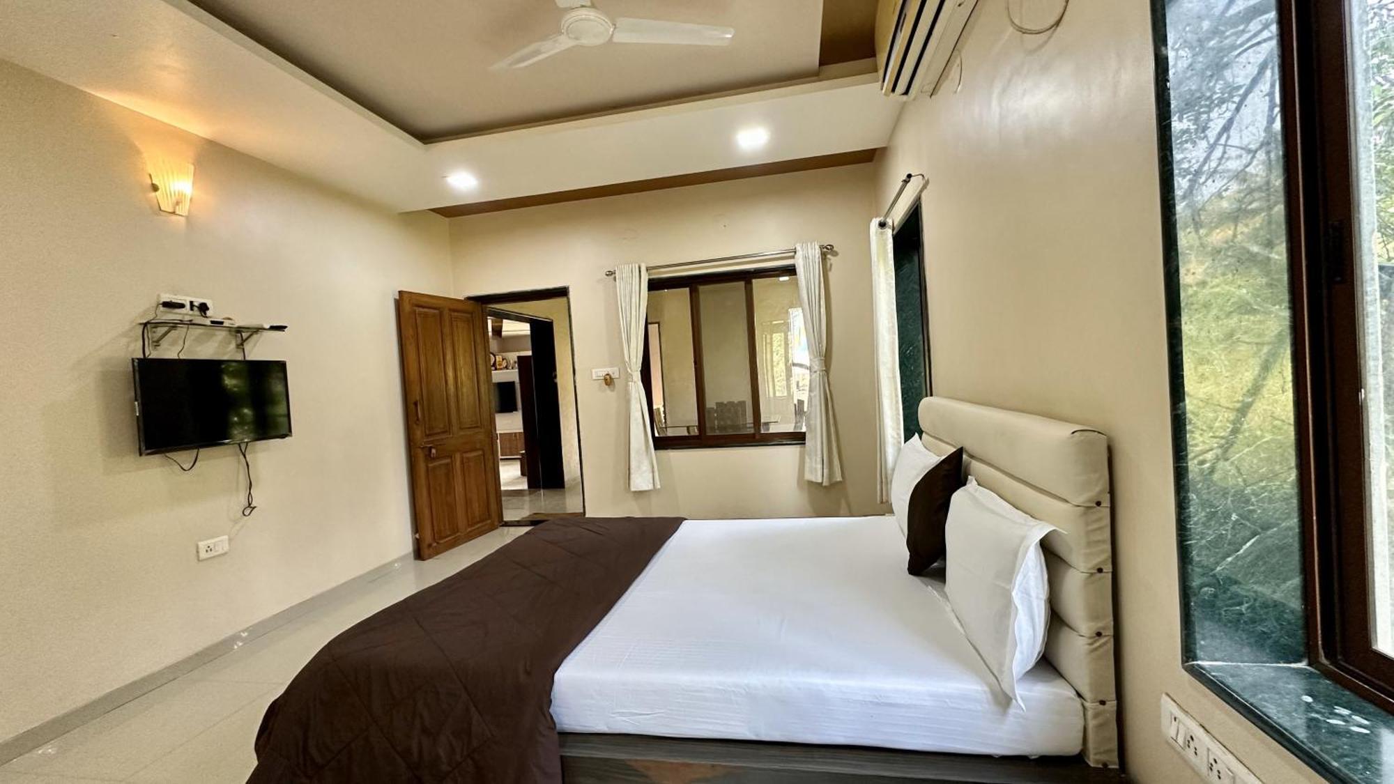 Coral Bay Villa Kashid 外观 照片